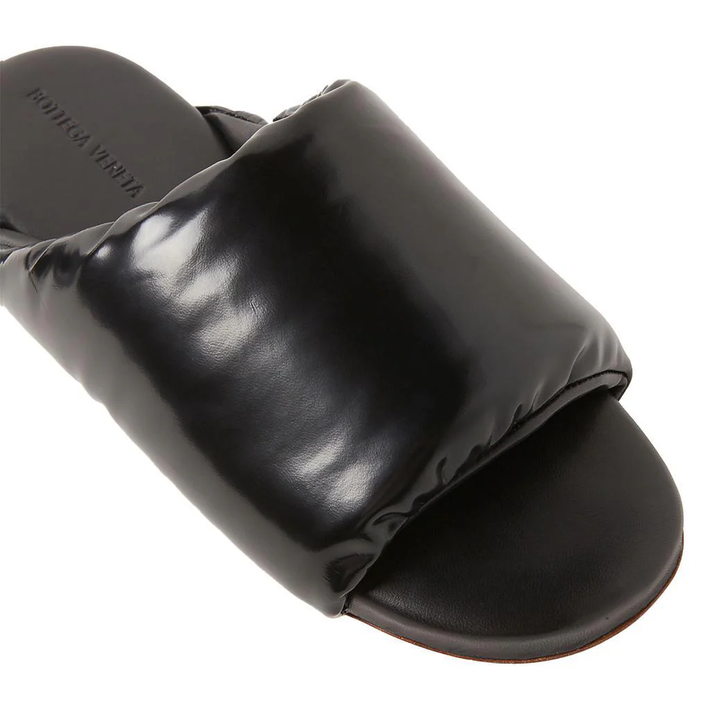 [Bottega Veneta] Womens Padded Flat Sandal in Black - Image 4