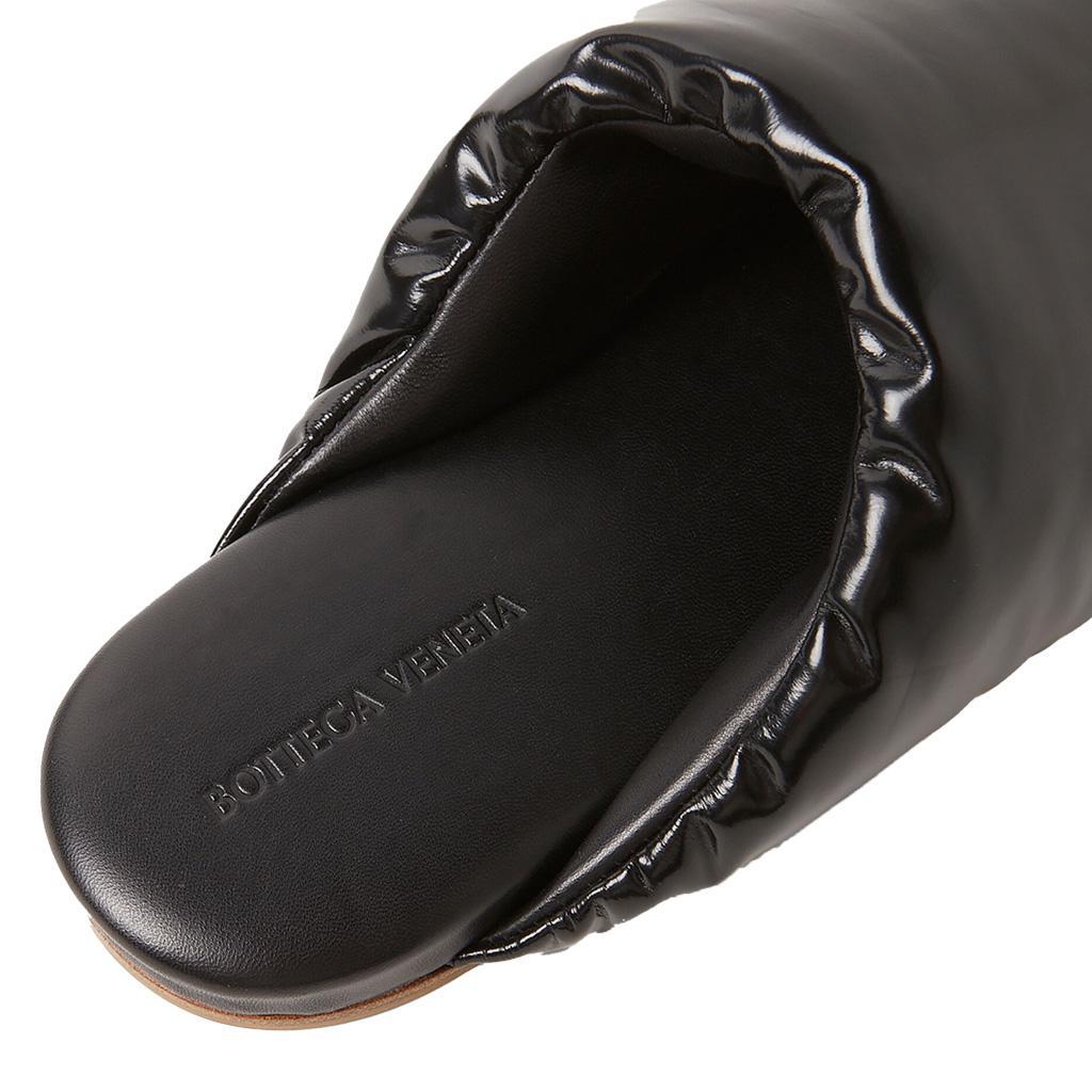 [Bottega Veneta] Womens Padded Flat Sandal in Black - Image 5